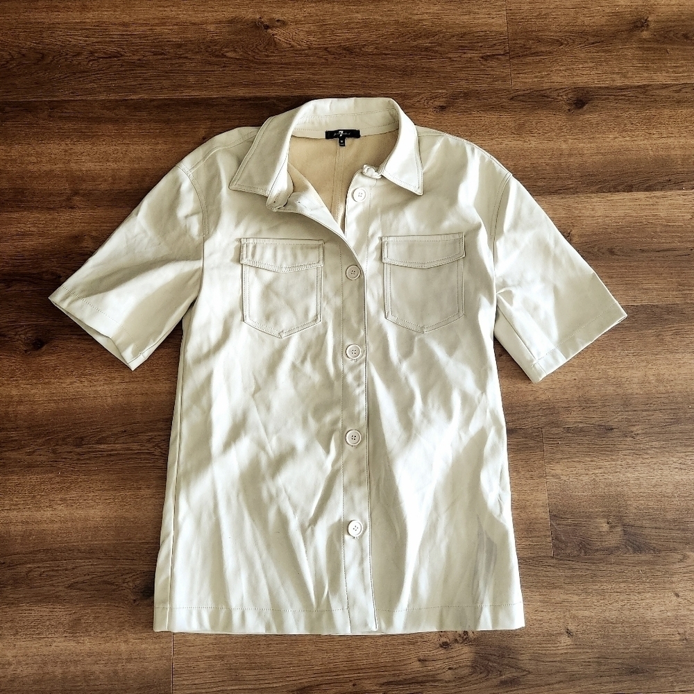 7 FOR ALL MANKIND BEIGE FAUX LEATHER SHORT SLEEVE BUTTON UP SHIRT JACKET